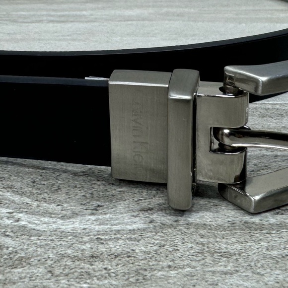 Calvin Klein Black and White Women's Belt - Picture 6 of 6
